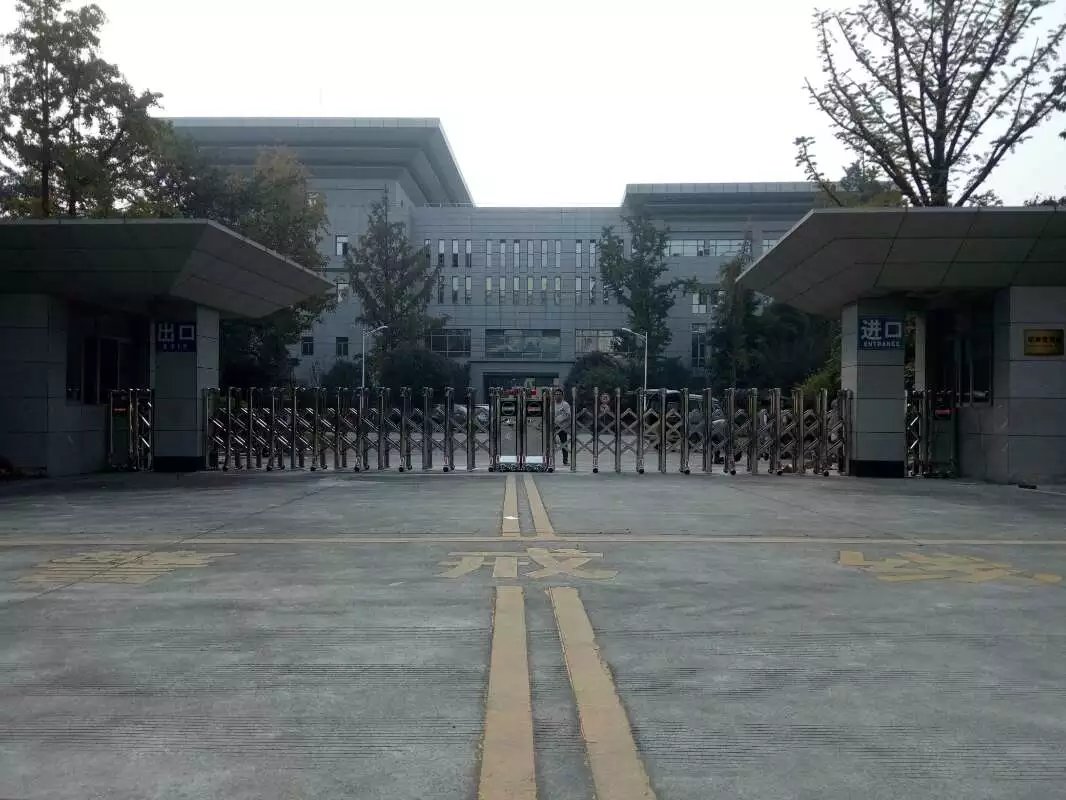 茶陵县茶陵县四川消防总队伸缩门